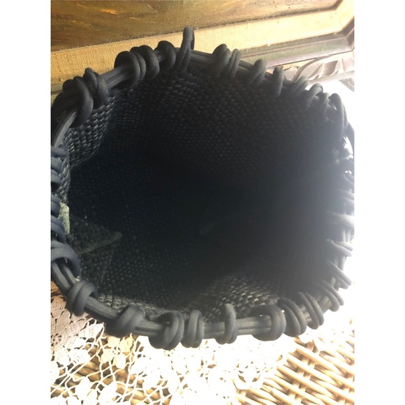 Knitted Bucket Bag - Picture 6 of 8